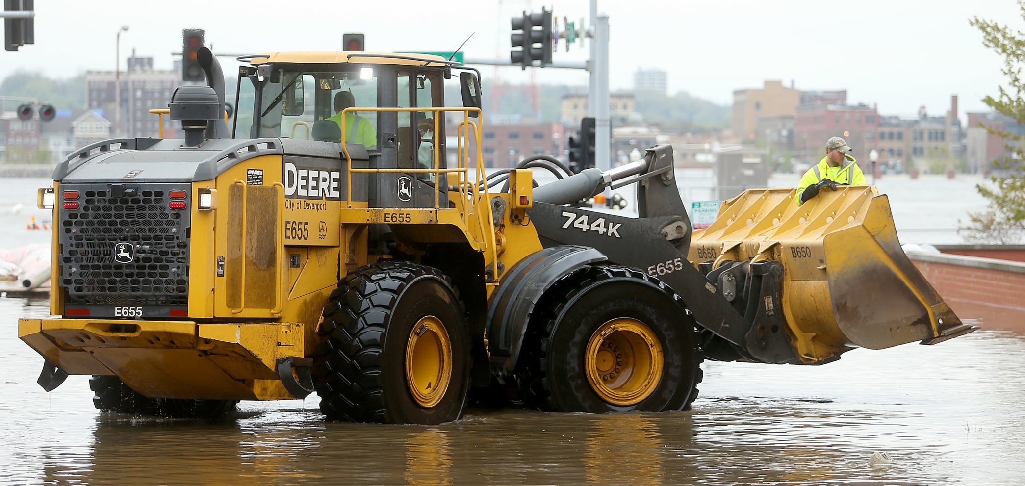 050119-qct-flood-js-021